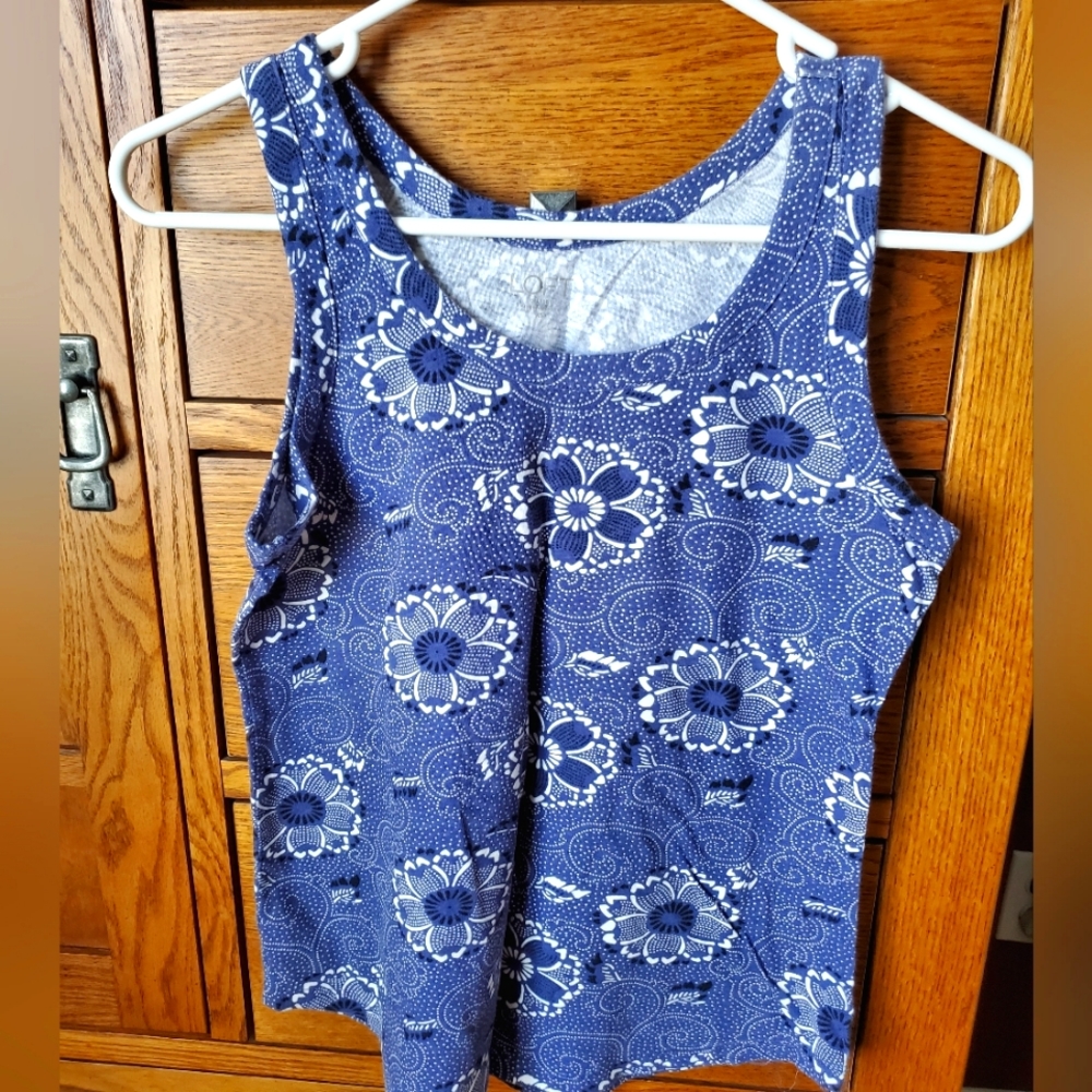 Loft tank top